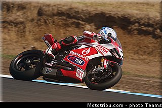 superbike_checa_005_australie_philip_island_2013.jpg