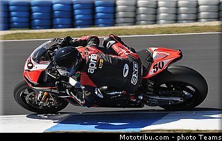 superbike_guintoli_009_australie_philip_island_2013.jpg