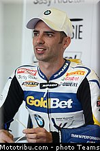 superbike_melandri_009_australie_philip_island_2013.jpg