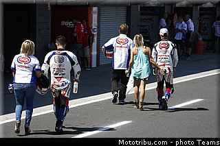 superbike_pitbabe_008_australie_philip_island_2013.jpg