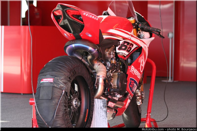 wsbk_paddock_013_aragon_2013