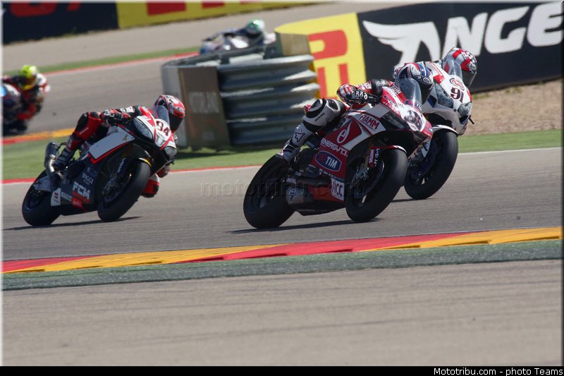 wsbk_024_1_espagne_aragon_2013