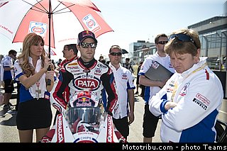 wsbk_pit_babe_005_espagne_aragon_2013.jpg