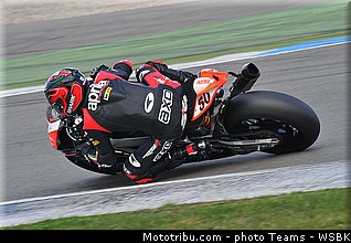 sbk_guintoli_007_pays_bas_assen_2013.jpg