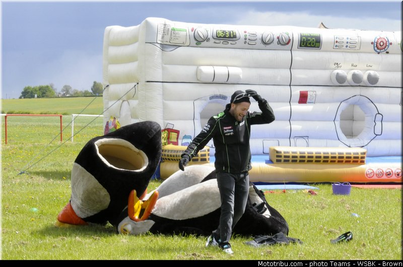 sbk_ambiance_003_angleterre_donington_park_2013