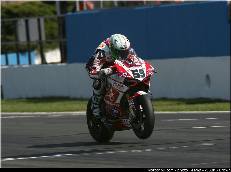 sbk_canepa_015_angleterre_donington_park_2013