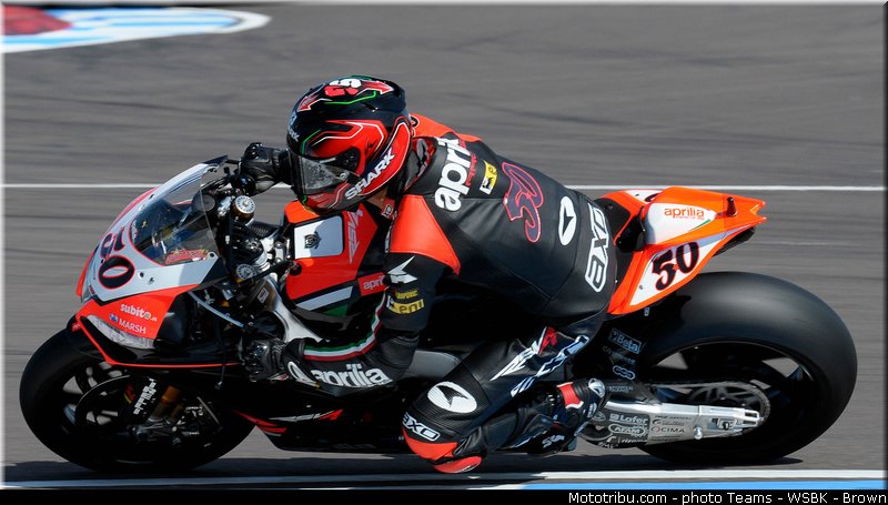 sbk_guintoli_004_angleterre_donington_park_2013