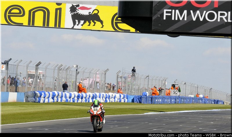 sbk_laverty_004_angleterre_donington_park_2013