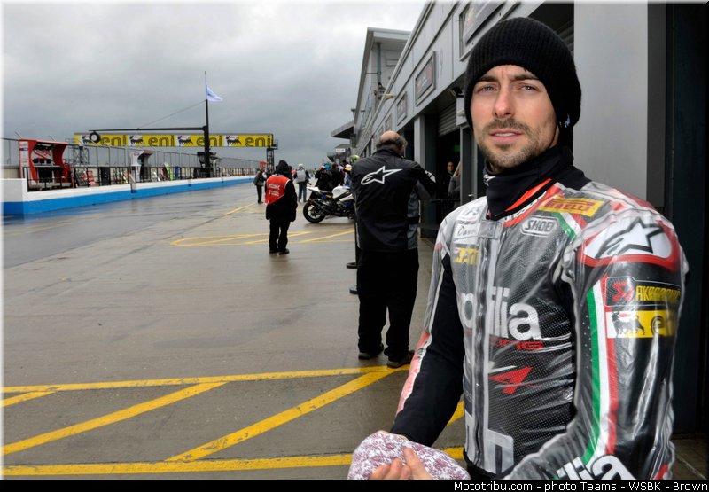 sbk_laverty_008_angleterre_donington_park_2013