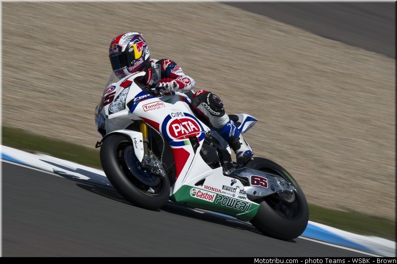 sbk_rea_010_angleterre_donington_park_2013