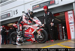 sbk_badovini_002_angleterre_donington_park_2013.jpg