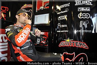 sbk_guintoli_002_angleterre_donington_park_2013.jpg