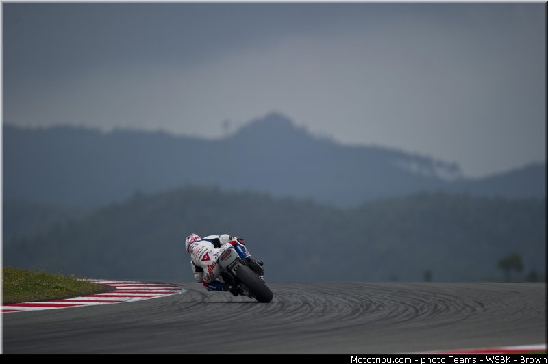 sbk_haslam_002_wsbk_2013_portugal_portimao