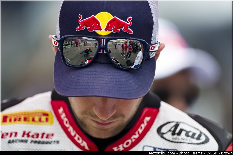 sbk_rea_010_wsbk_2013_portugal_portimao