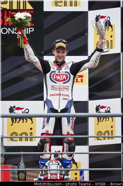 sbk_rea_014_wsbk_2013_portugal_portimao