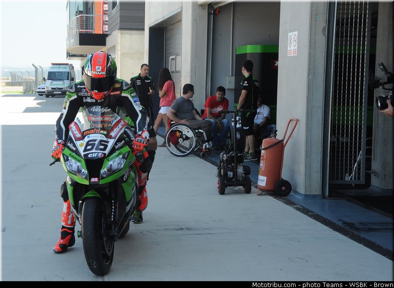sbk_sykes_002_wsbk_2013_portugal_portimao