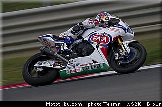 sbk_rea_002_wsbk_2013_portugal_portimao.jpg