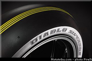 pirelli_sbk_slick_superpole_02_17_pouces_2013_.jpg
