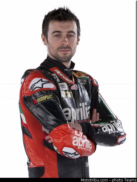 aprilia_racing_team_42_wsbk_2013_teams