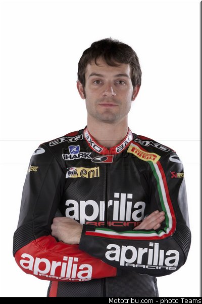 aprilia_racing_team_45_wsbk_2013_teams