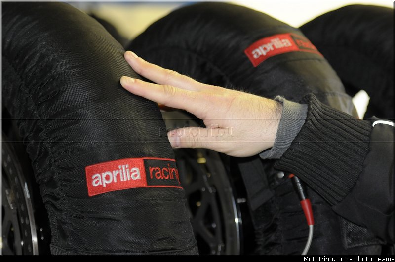 aprilia_racing_team_65_wsbk_2013_teams