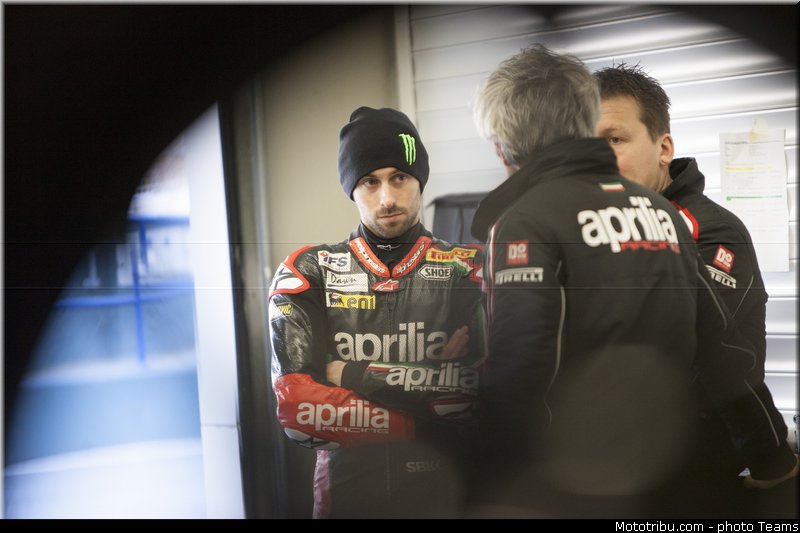 aprilia_racing_team_75_wsbk_2013_teams