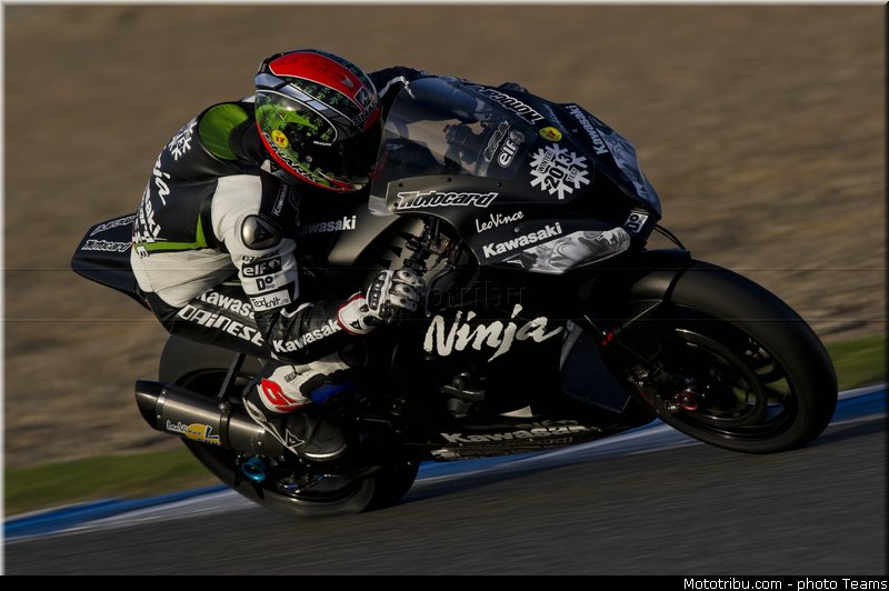 kawasaki_racing_team_003_wsbk_2013_teams