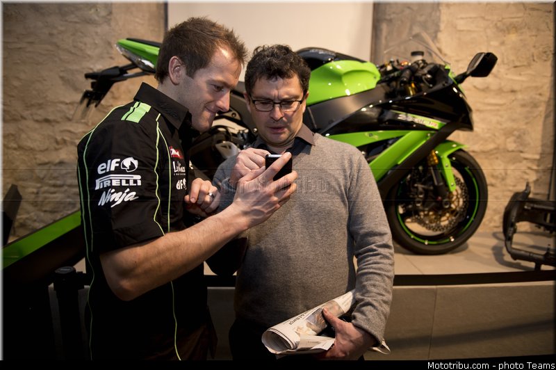 kawasaki_racing_team_028_wsbk_2013_teams