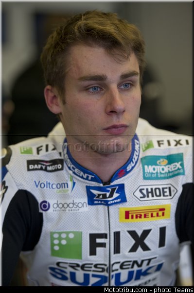 suzuki_crescent_028_wsbk_2013_teams
