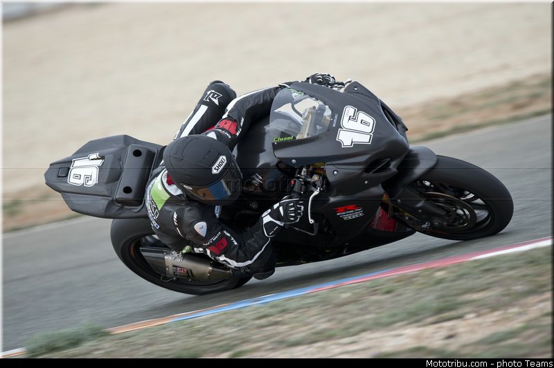 suzuki_crescent_042_wsbk_2013_teams