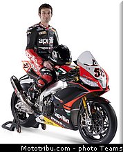 aprilia_racing_team_13_wsbk_2013_teams.jpg