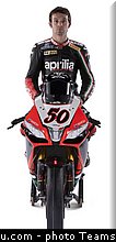 aprilia_racing_team_18_wsbk_2013_teams.jpg