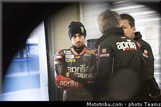aprilia_racing_team_75_wsbk_2013_teams.jpg