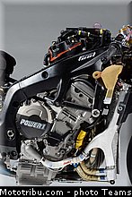 bmw_0114_wsbk_2013_teams.jpg