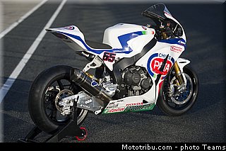 honda_pata_026_wsbk_2013_teams.jpg