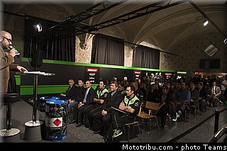 kawasaki_racing_team_021_wsbk_2013_teams.jpg