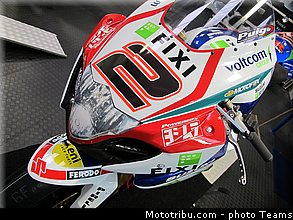 suzuki_crescent_015_wsbk_2013_teams.jpg