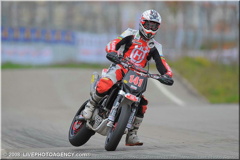 MOTO 