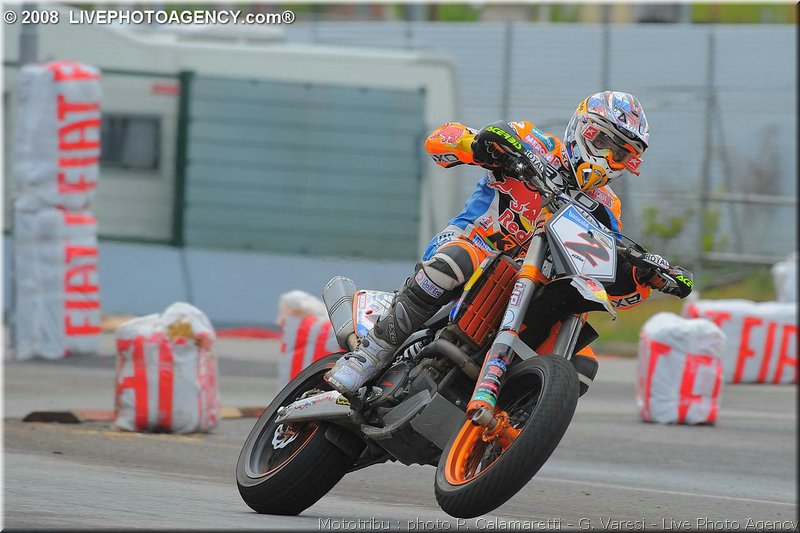 MOTO 