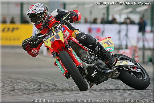 live_photo_agency_rodriguez_2.jpg