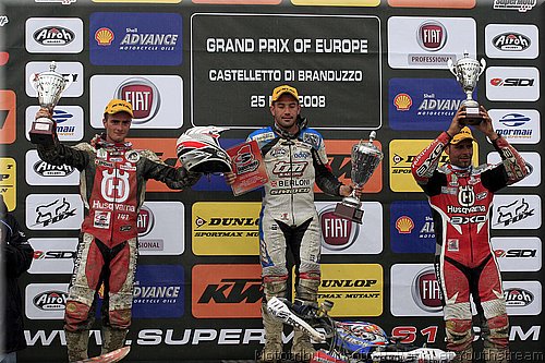 s2podium.jpg