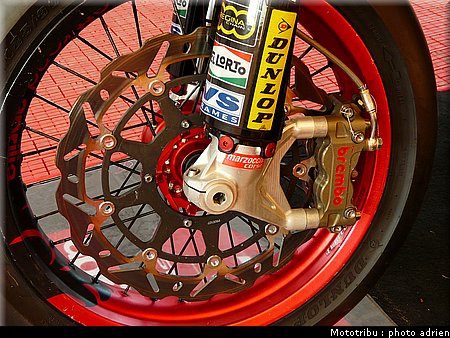 aprilia_vdb_lazzarini_05.JPG