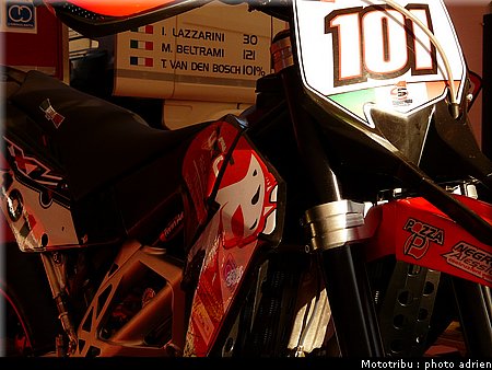 aprilia_vdb_lazzarini_08.JPG