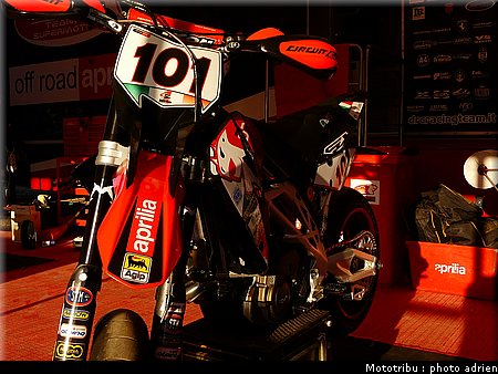 aprilia_vdb_lazzarini_10.JPG