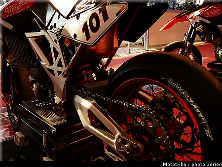 aprilia_vdb_lazzarini_11.JPG
