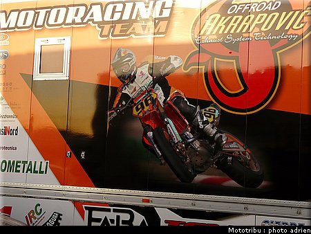paddock_06.JPG
