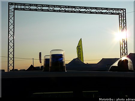 paddock_07.JPG