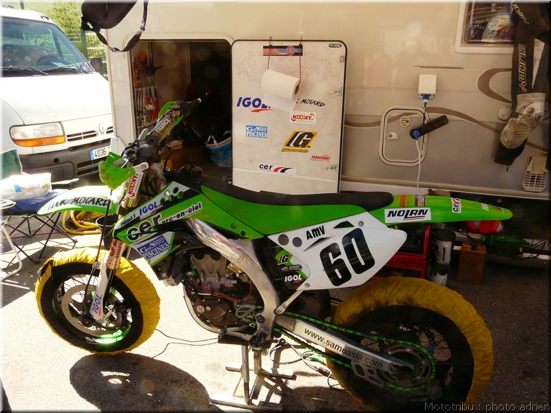 supermotard-alphuez2008-paddock_001