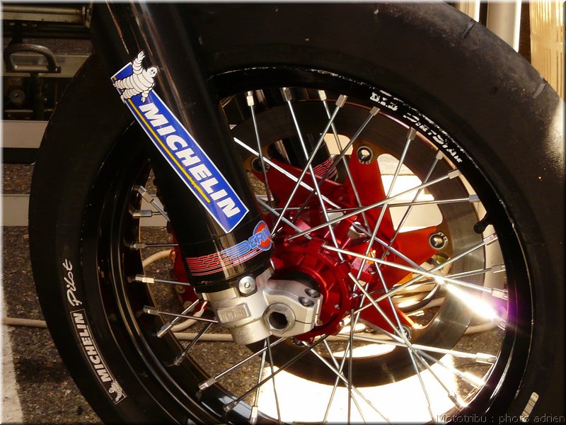 supermotard-alphuez2008-paddock_060