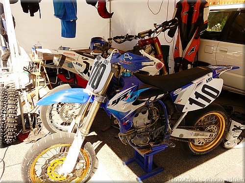 supermotard-alphuez2008-paddock_012.JPG